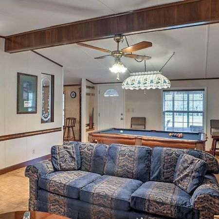 Ooltewah Cabin With Grill, Pool Table And Porch! 외부 사진